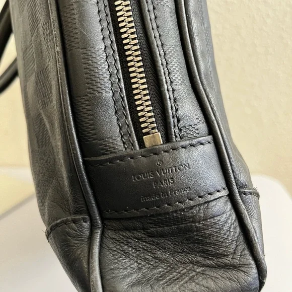 Louis Vuitton Men's Leather Briefcase - Lux Travel Work Bag - Picture 5 of 12